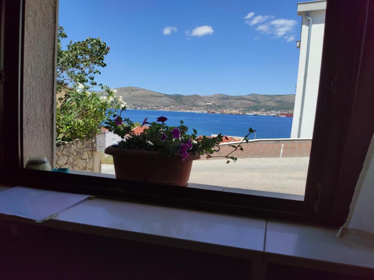 Caroline Apartment